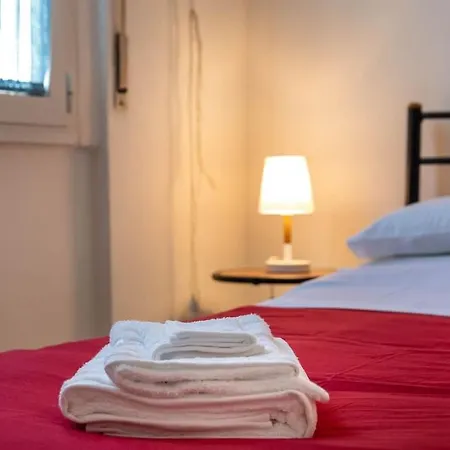 Duomoelegant In The Center Of Apartment Florence